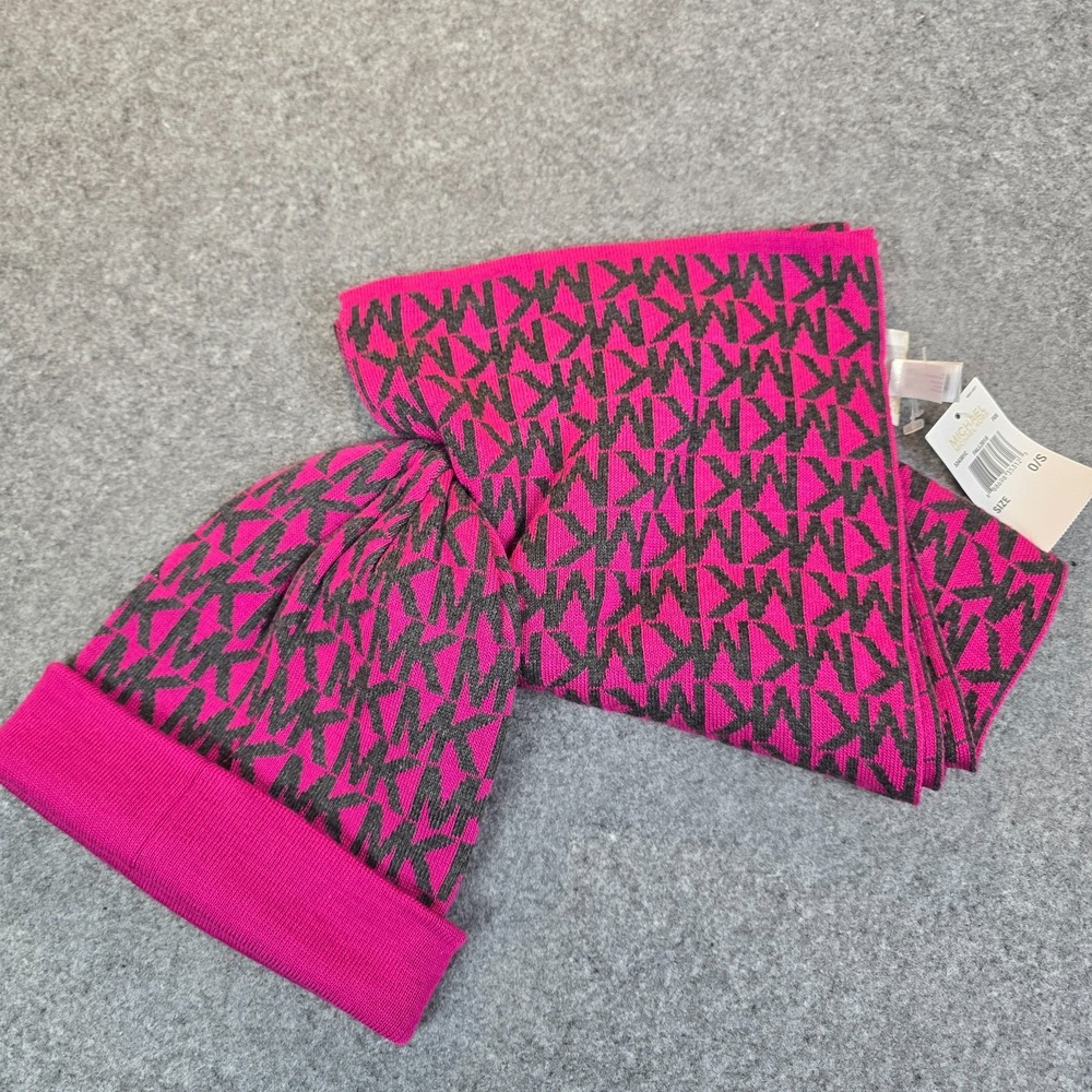 Michael Kors 2 Piece Scarf & Hat Set Womens One Size Pink/Grey MK Signature Logo